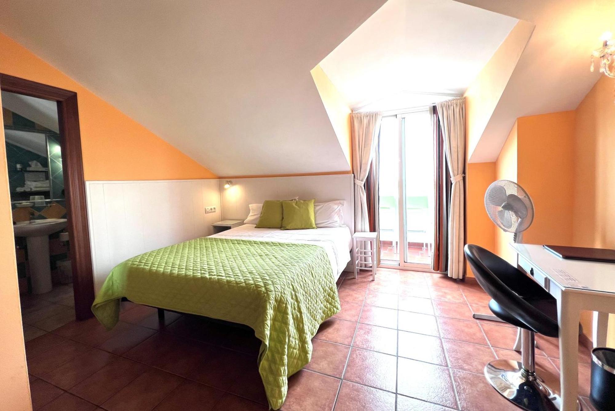 Boutique Hotel Pueblo 베날마데나코스타 외부 사진