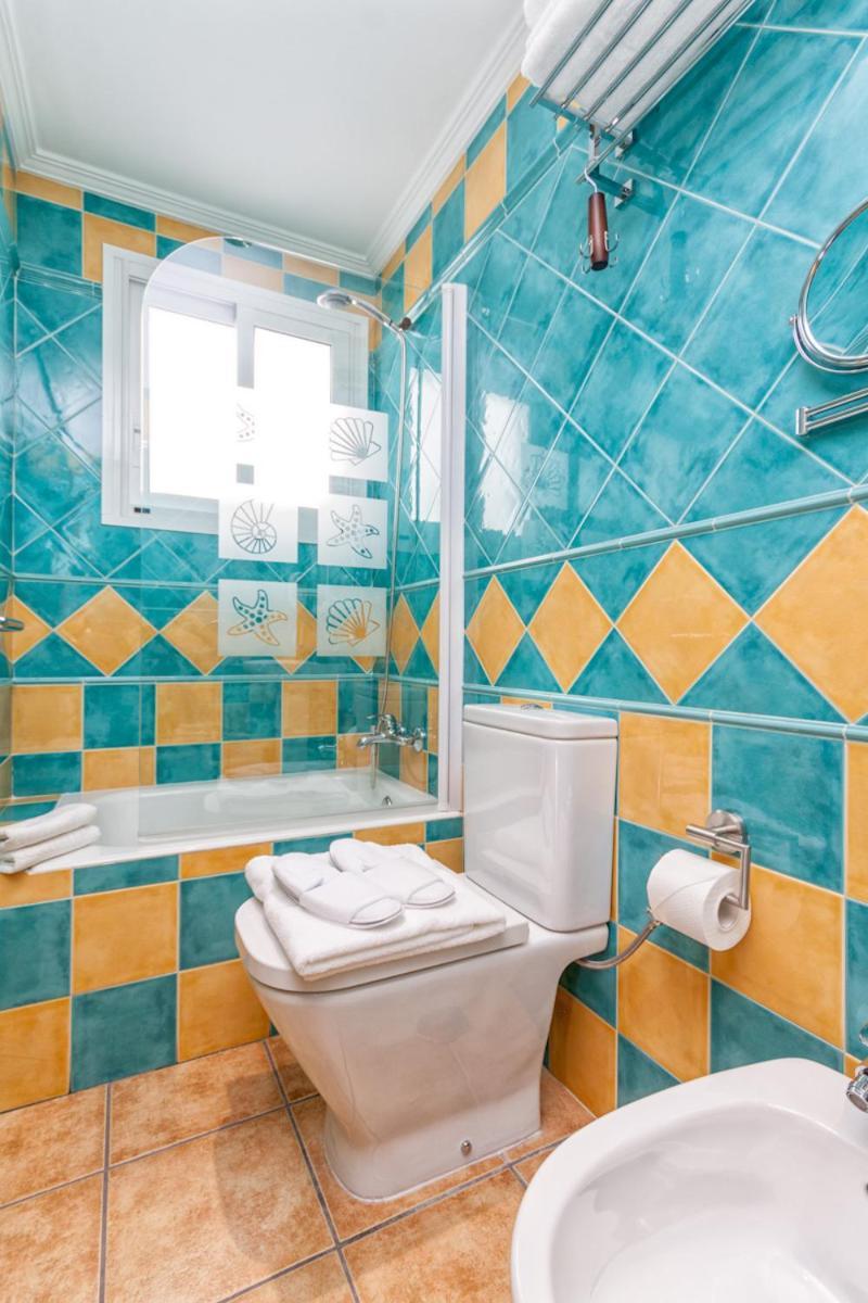 Boutique Hotel Pueblo 베날마데나코스타 외부 사진