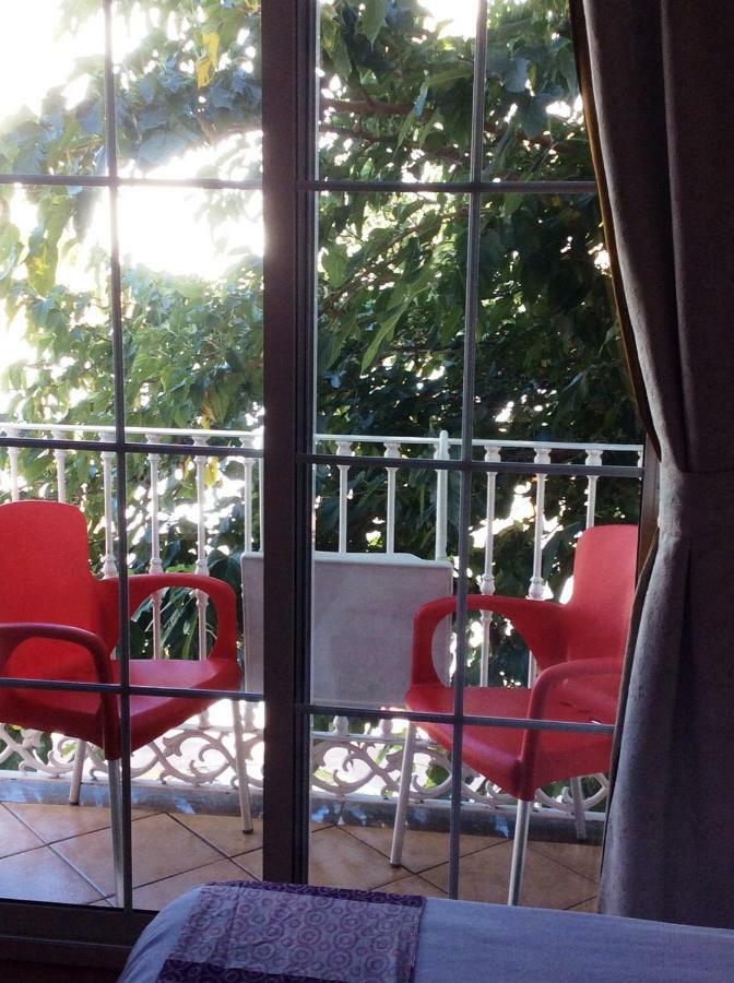 Boutique Hotel Pueblo 베날마데나코스타 외부 사진